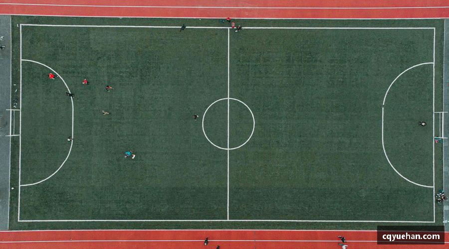 锁定屏幕，见证每一秒的心跳！📺 实时直播，与千万球迷同频共振！